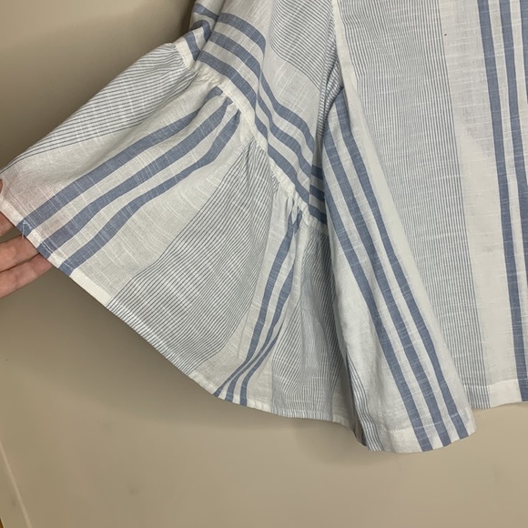 BeachLunchLounge | White Blue Striped Bat Wing Blouse | Casual Spring Summer - Picture 3 of 6
